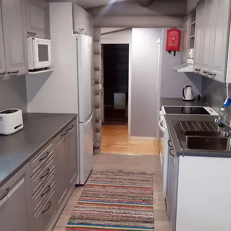 Vahtamantie 8 B By Interhome * Саариселькя